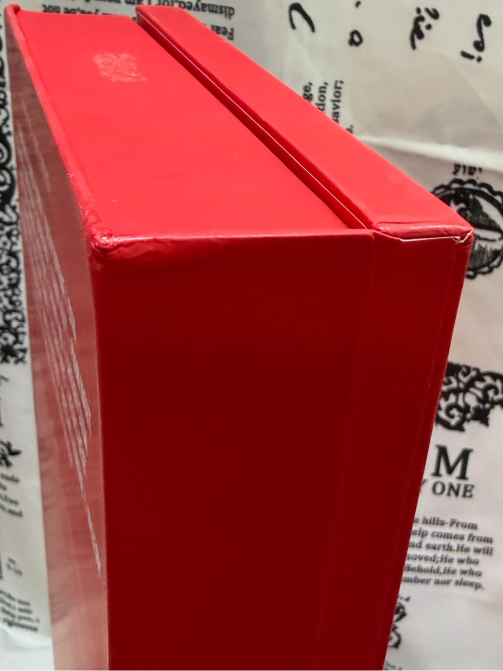 New Jeffree Star Red Vault - Picture 4 of 8